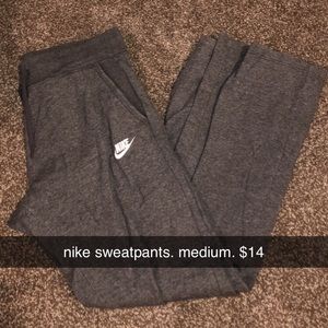 Nike Sweatpants